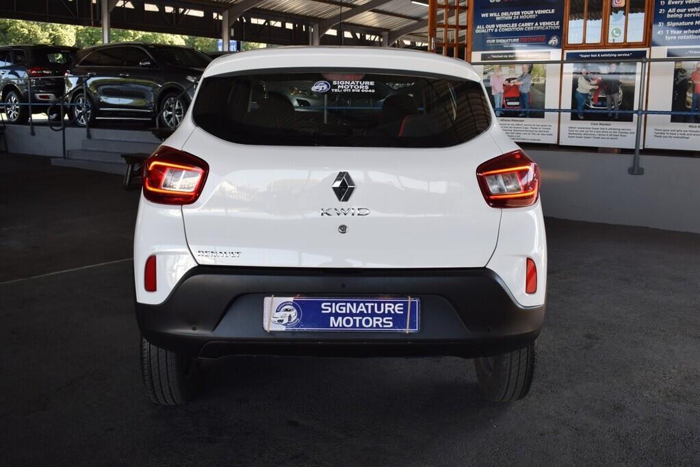 Renault Kwid 1.0 Zen Signature Motors