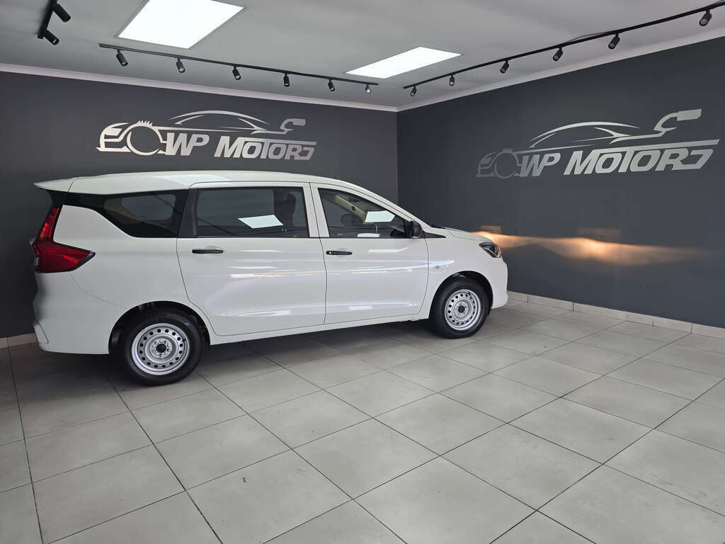 Toyota Rumion 1.5 S WP Motors