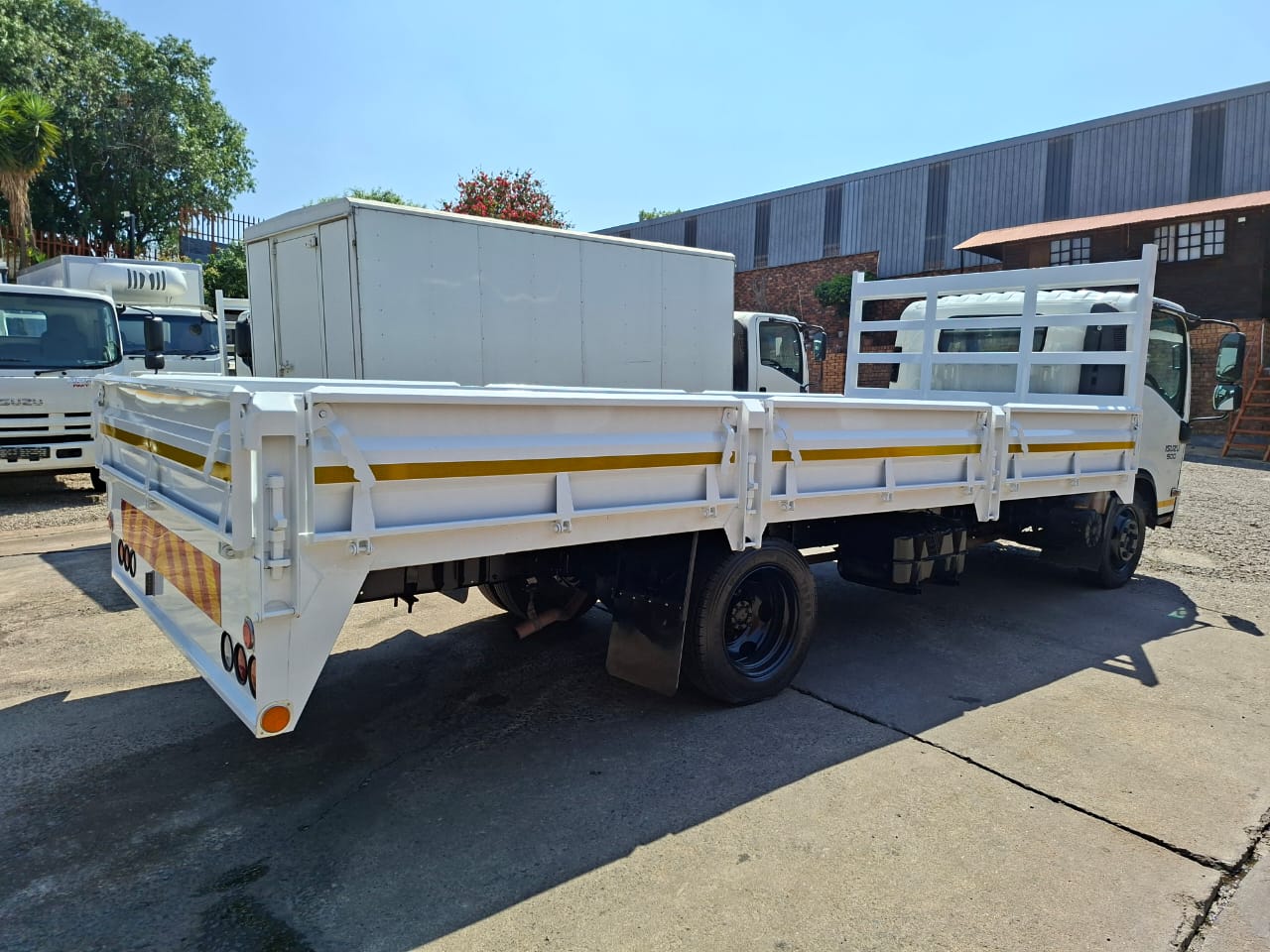 Isuzu NQR500 AMT 5TON A Z Truck Sales