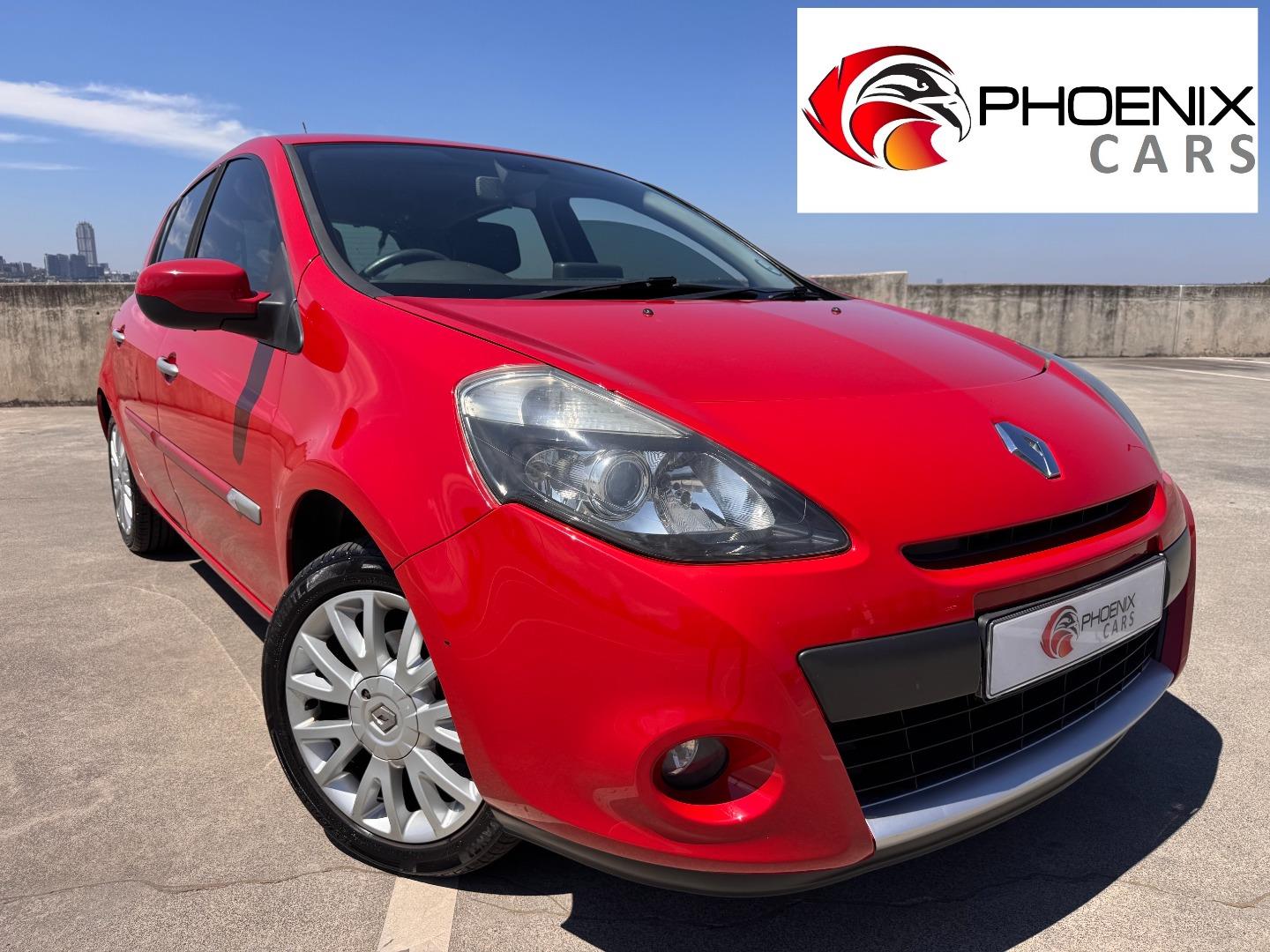 Renault Clio 1.6 Dynamique Phoenix Cars