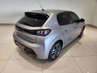 2022 Peugeot 208 1.2T Allure Auto, photo 6