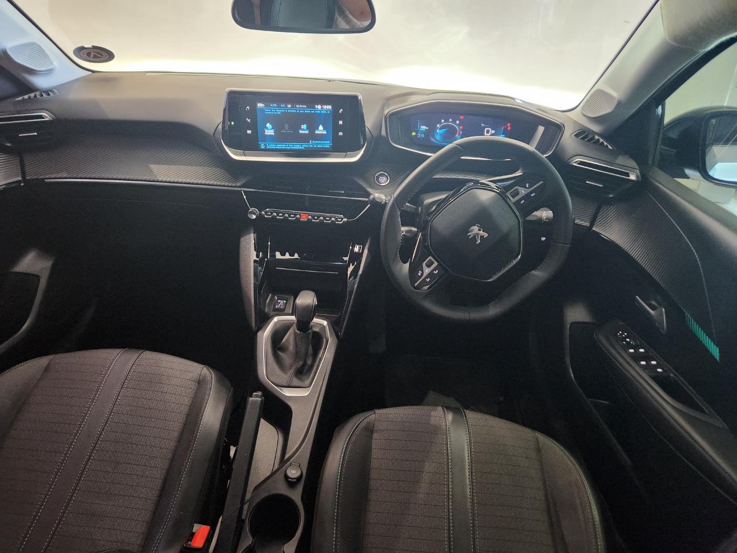 2022 Peugeot 208 1.2T Allure Auto, photo 25
