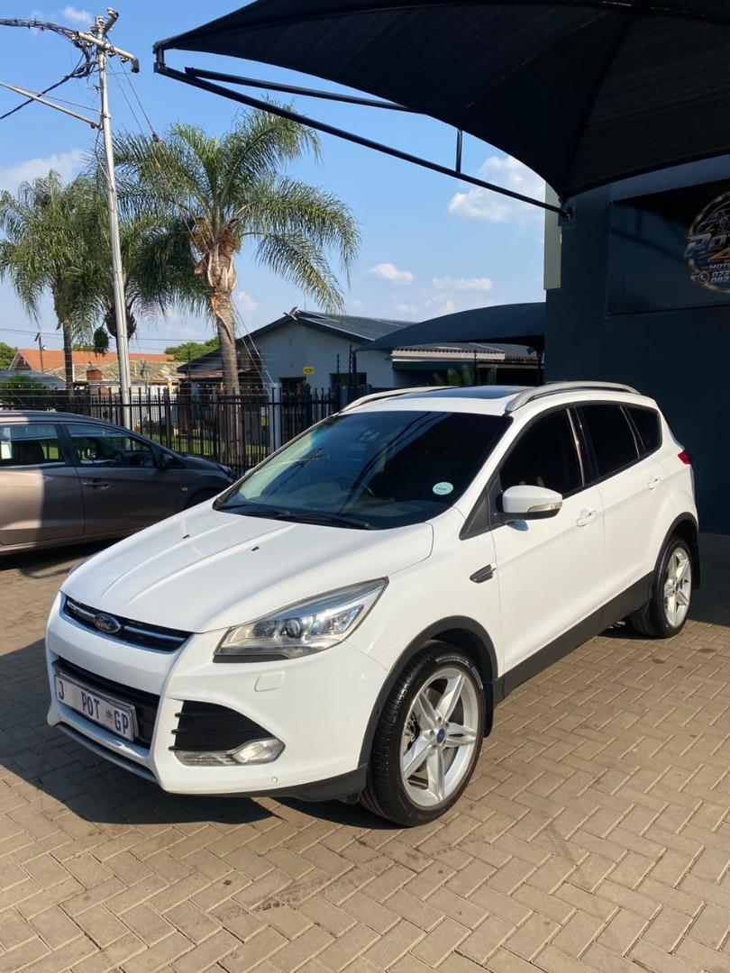 Ford Kuga 2.0TDCi AWD Titanium Pottie's 44 Motor Group