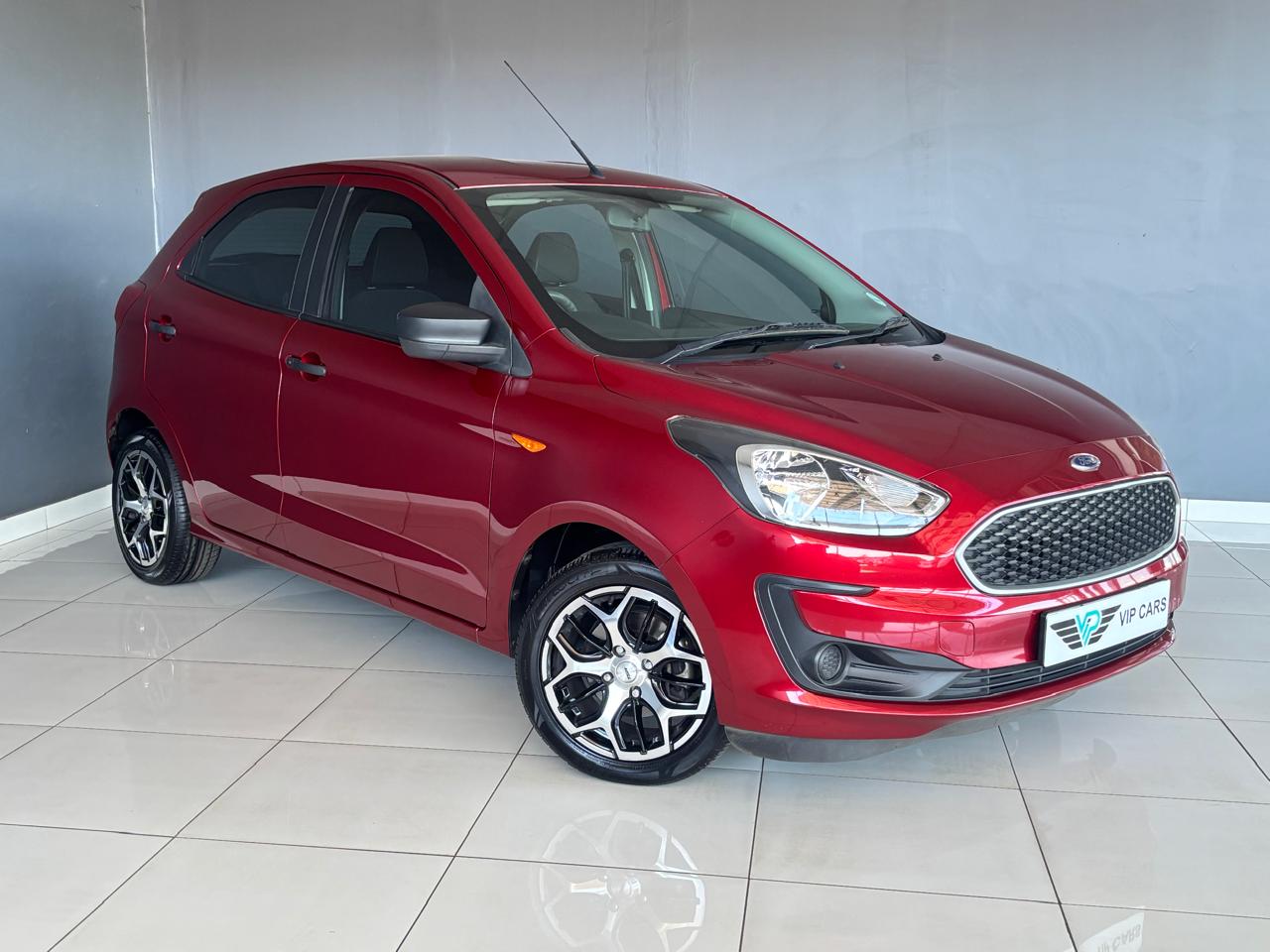 Ford Figo Hatch 1.5 Ambiente Vip Cars