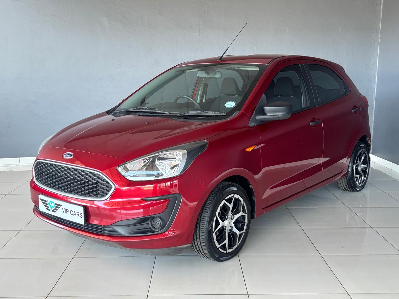 Ford Figo Hatch 1.5 Ambiente Vip Cars