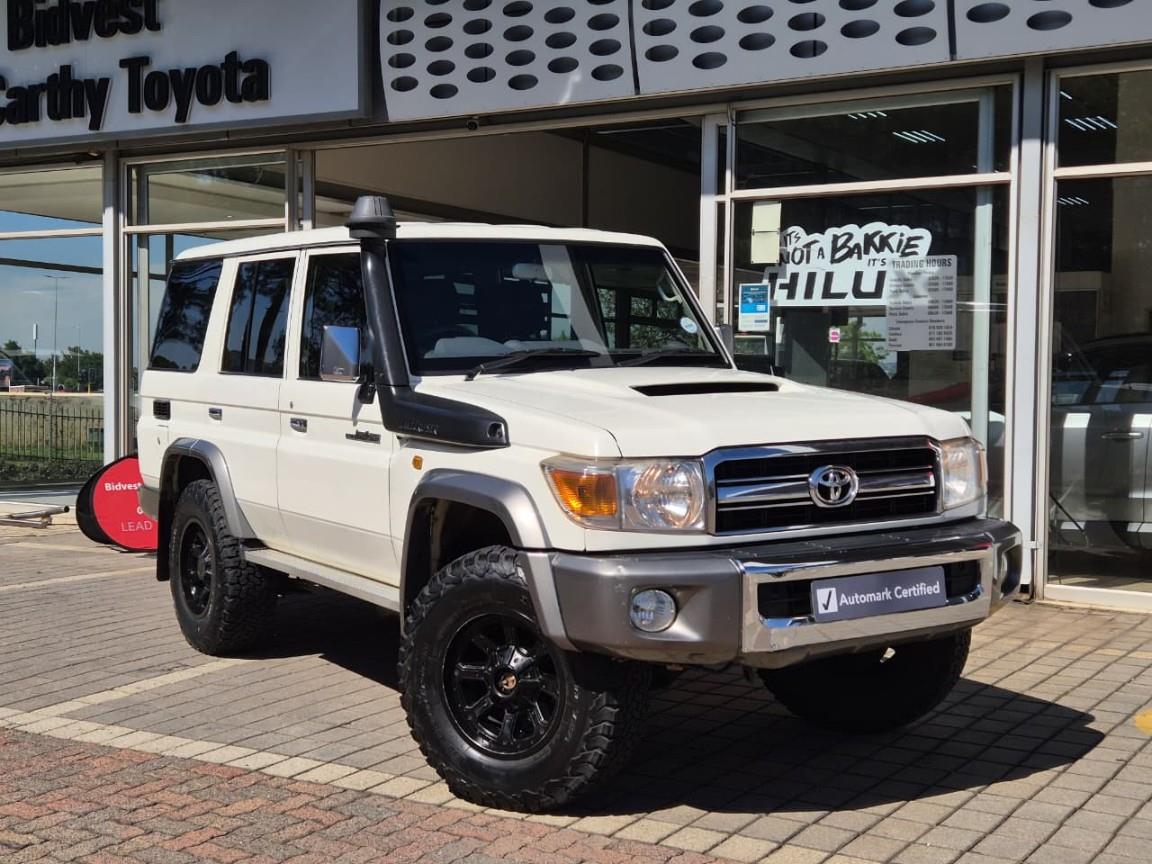 2014 Toyota Land Cruiser 76 4.5D-4D LX V8 Station Wagon for sale