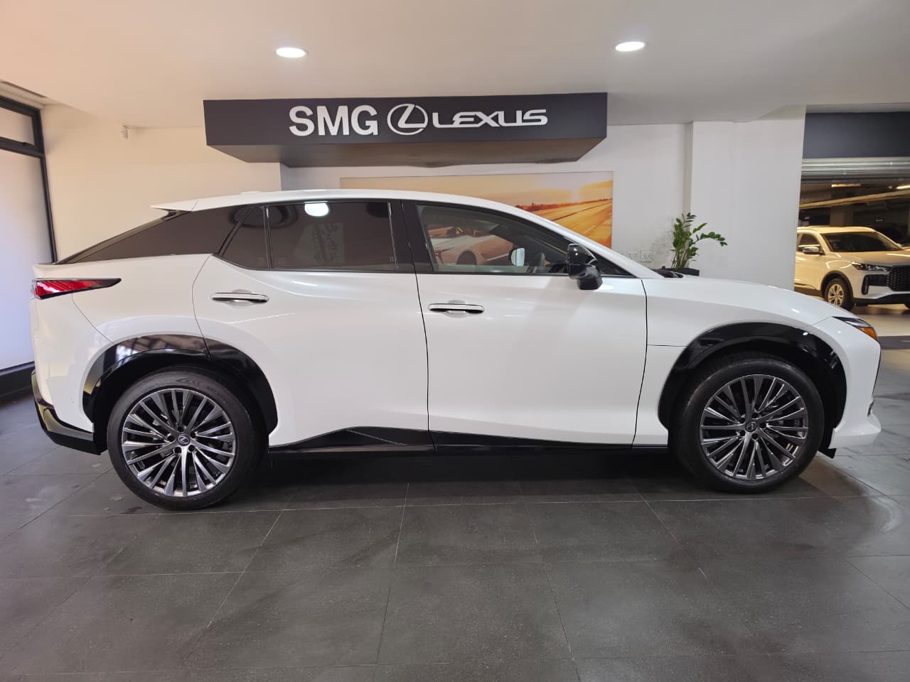 Lexus RZ 500e SE SMG Lexus Umhlanga