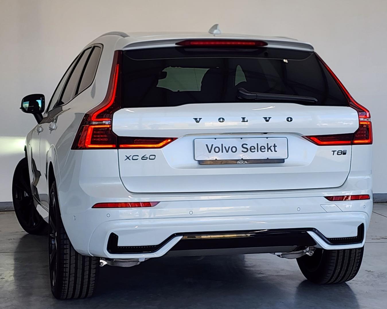 Volvo XC60 T8 Plug-In Hybrid AWD Ultra Black Edition Rola Volvo Cars Somerset West