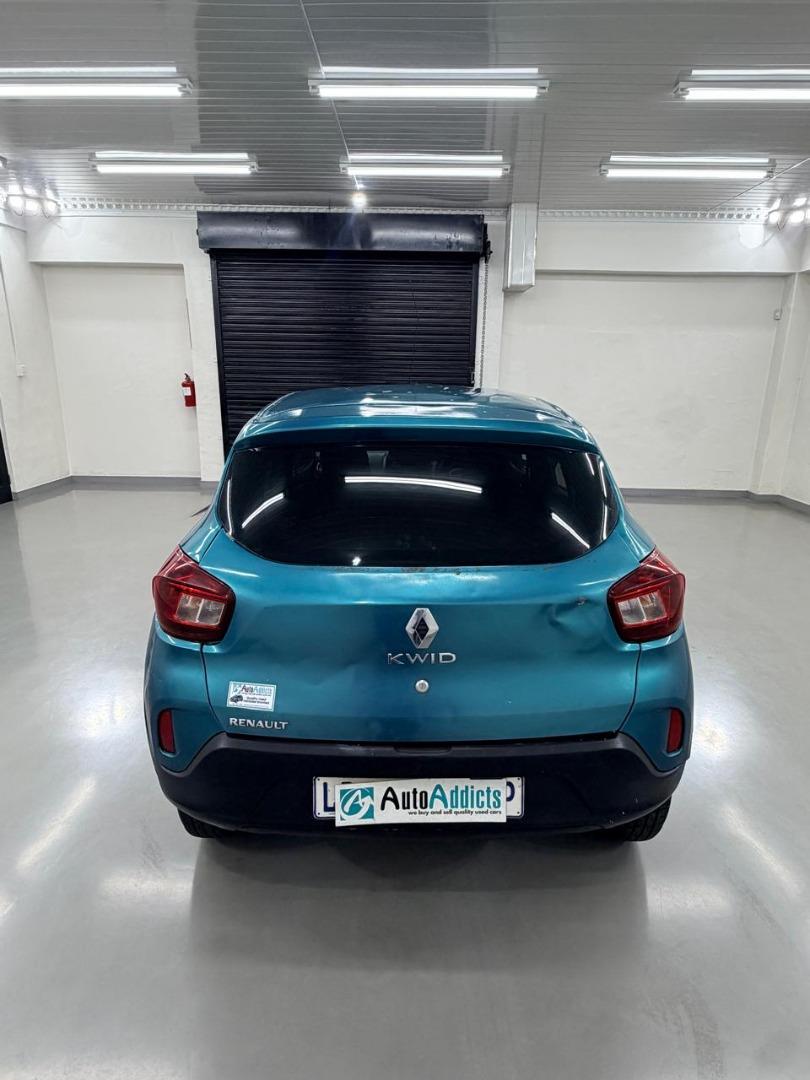 Renault Kwid 1.0 Life Auto Addicts