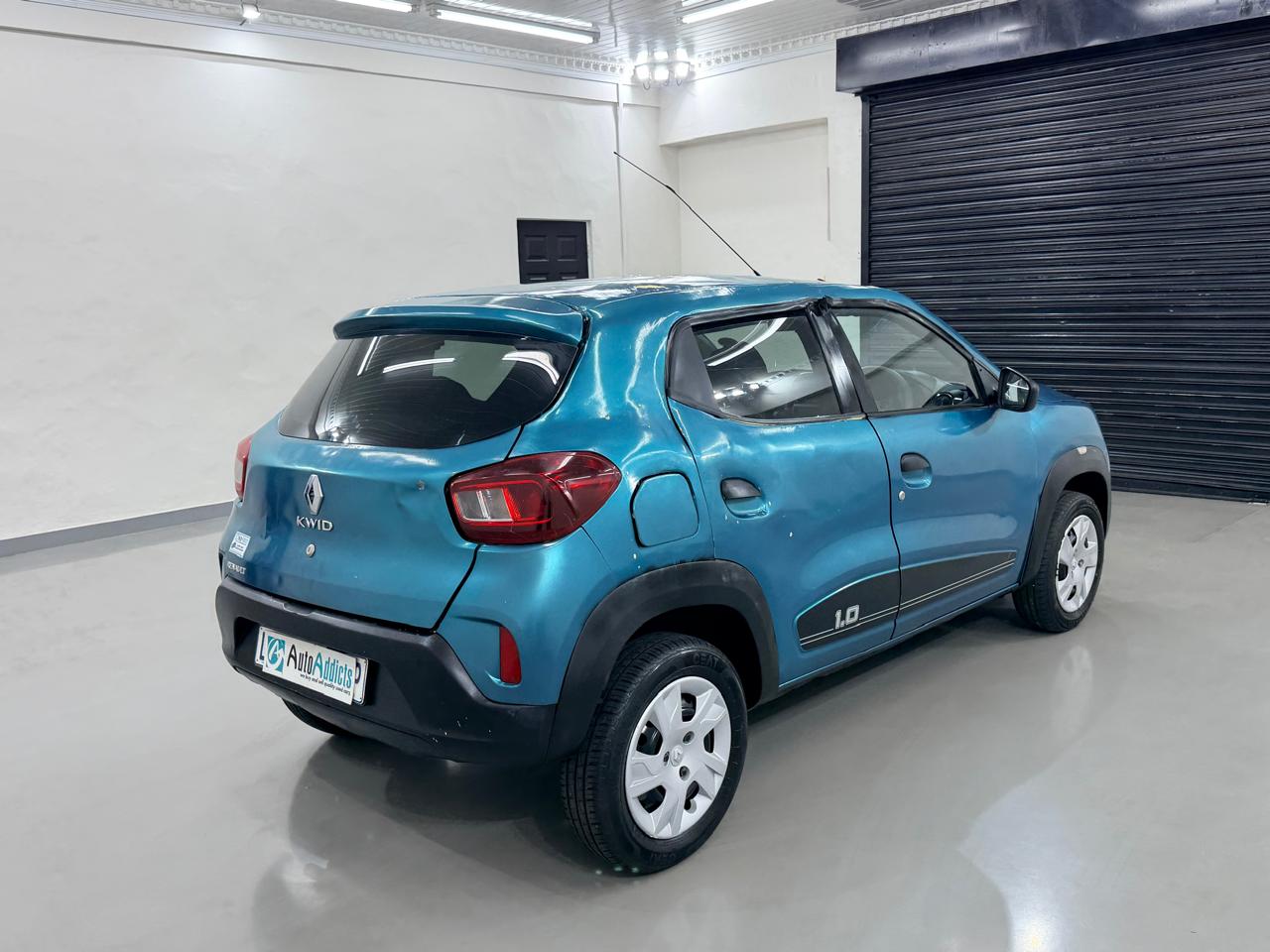 Renault Kwid 1.0 Life Auto Addicts