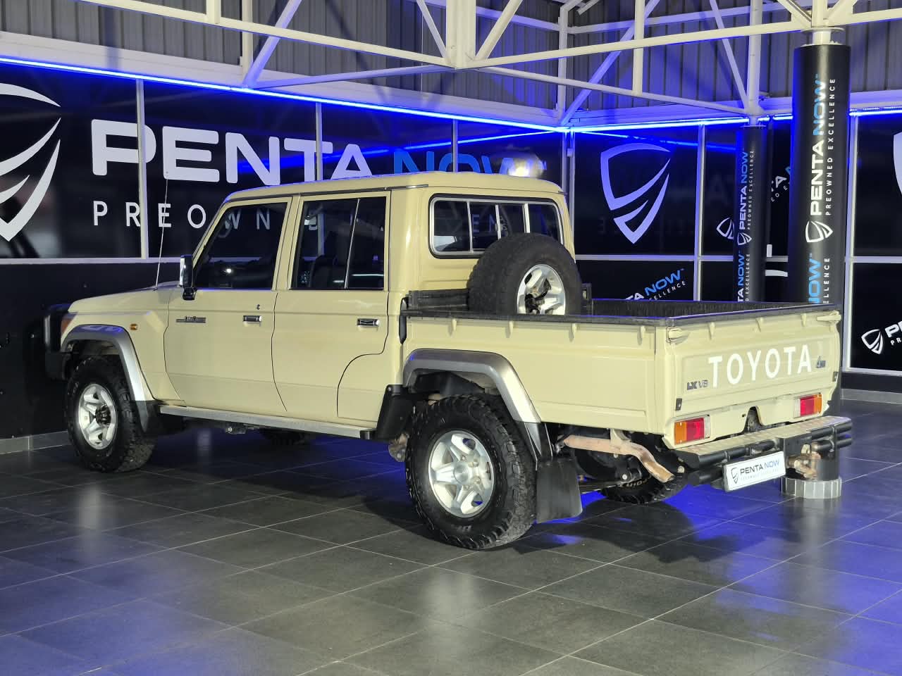 Toyota Land Cruiser 79 4.5D-4D LX V8 Double Cab Penta Now Centurion