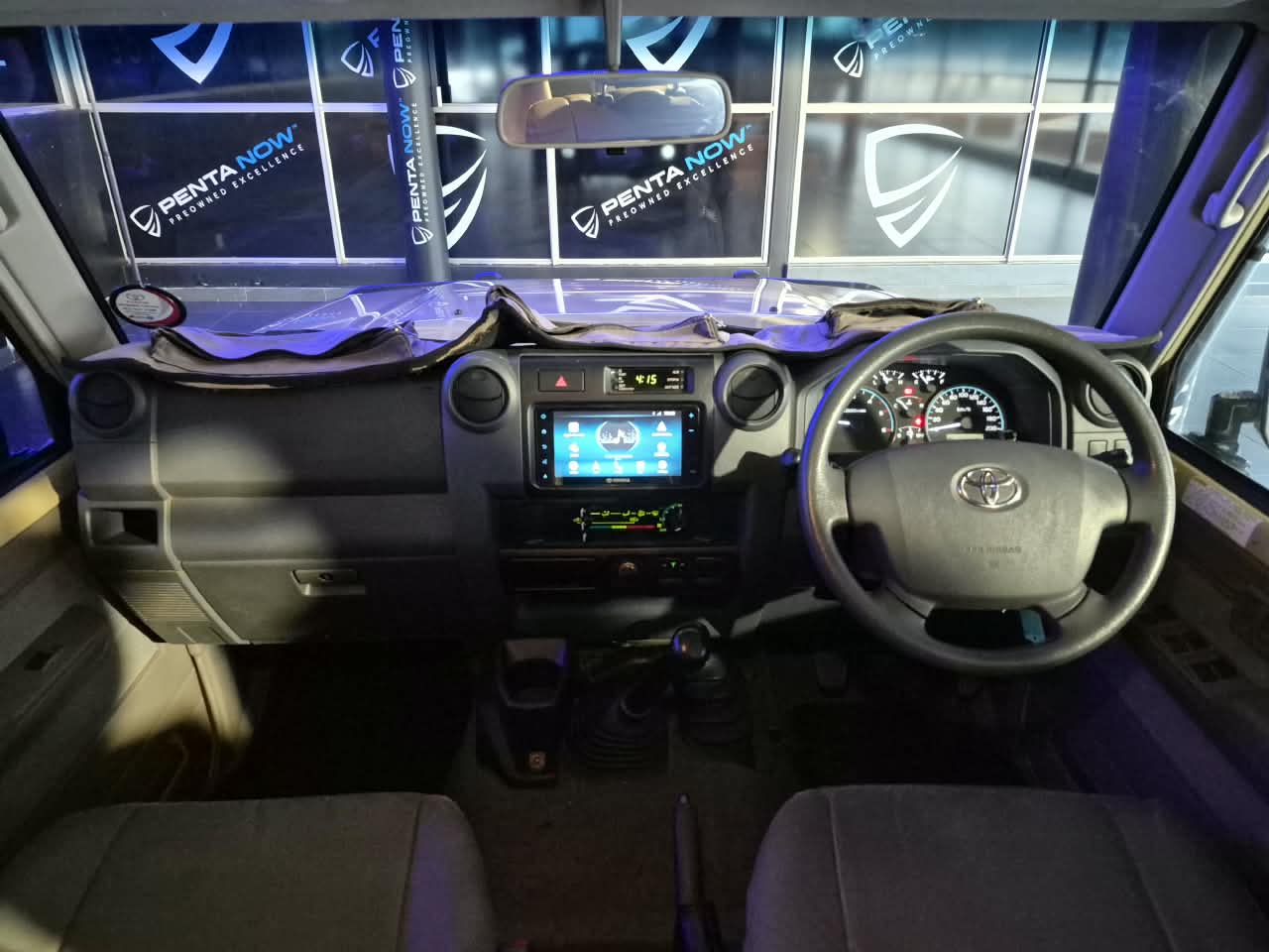 Toyota Land Cruiser 79 4.5D-4D LX V8 Double Cab Penta Now Centurion