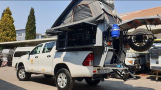 Toyota Hilux 2.4GD-6 Double Cab 4x4 SR