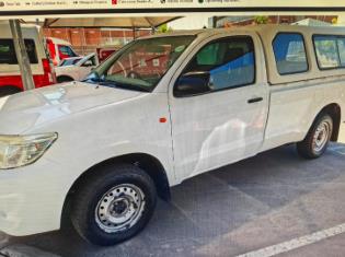 2016 Toyota Hilux 2.0 for sale