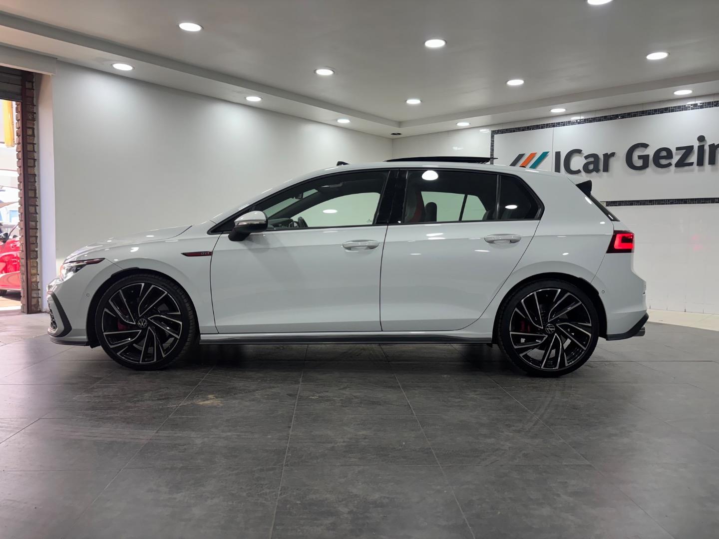 Volkswagen Golf GTI Icar Gezina