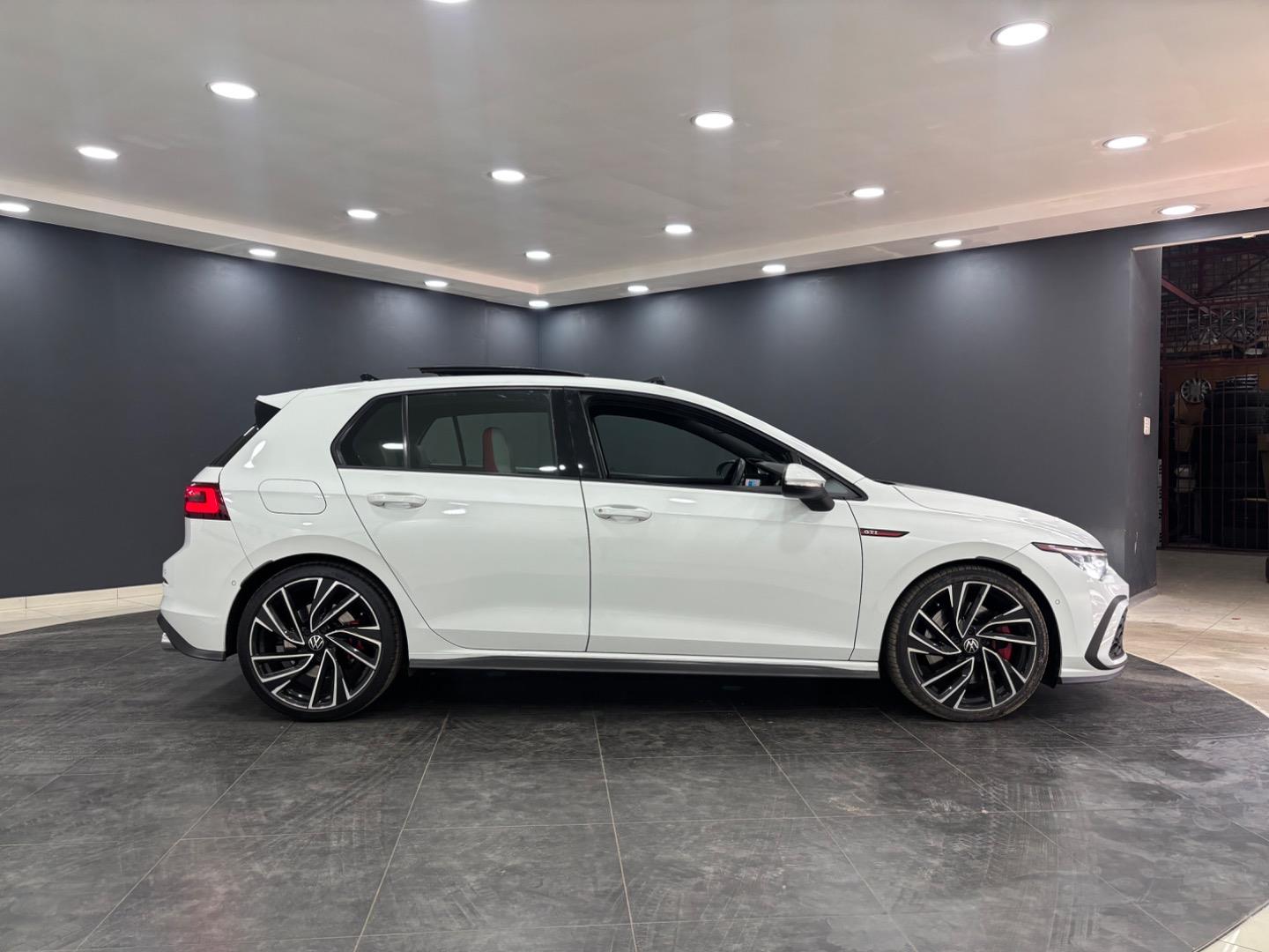 Volkswagen Golf GTI Icar Gezina
