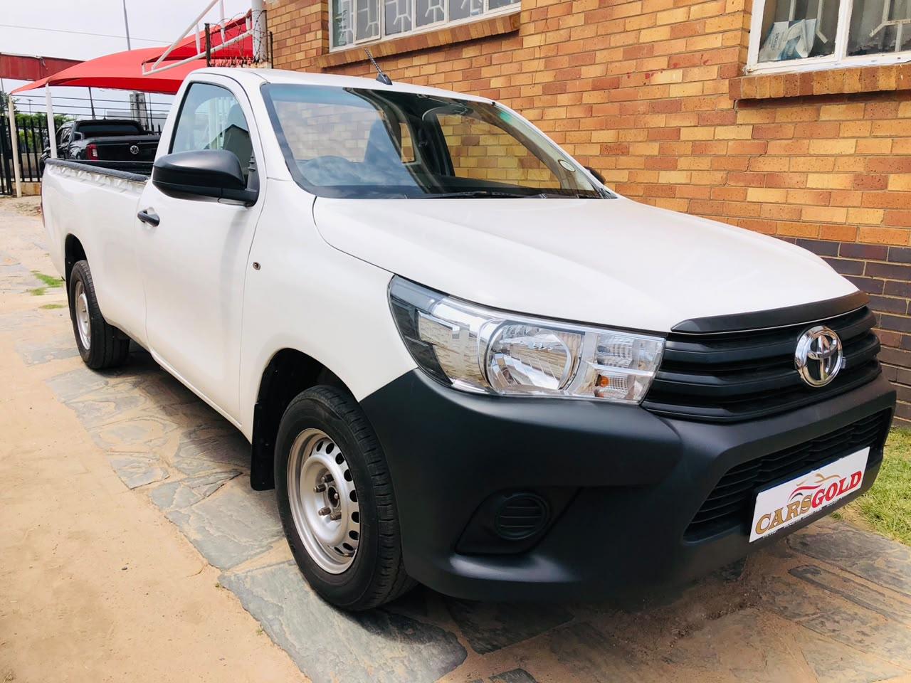 2017 Toyota Hilux 2.4GD (Aircon) for sale