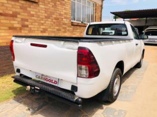 2017 Toyota Hilux 2.4GD (Aircon) for sale