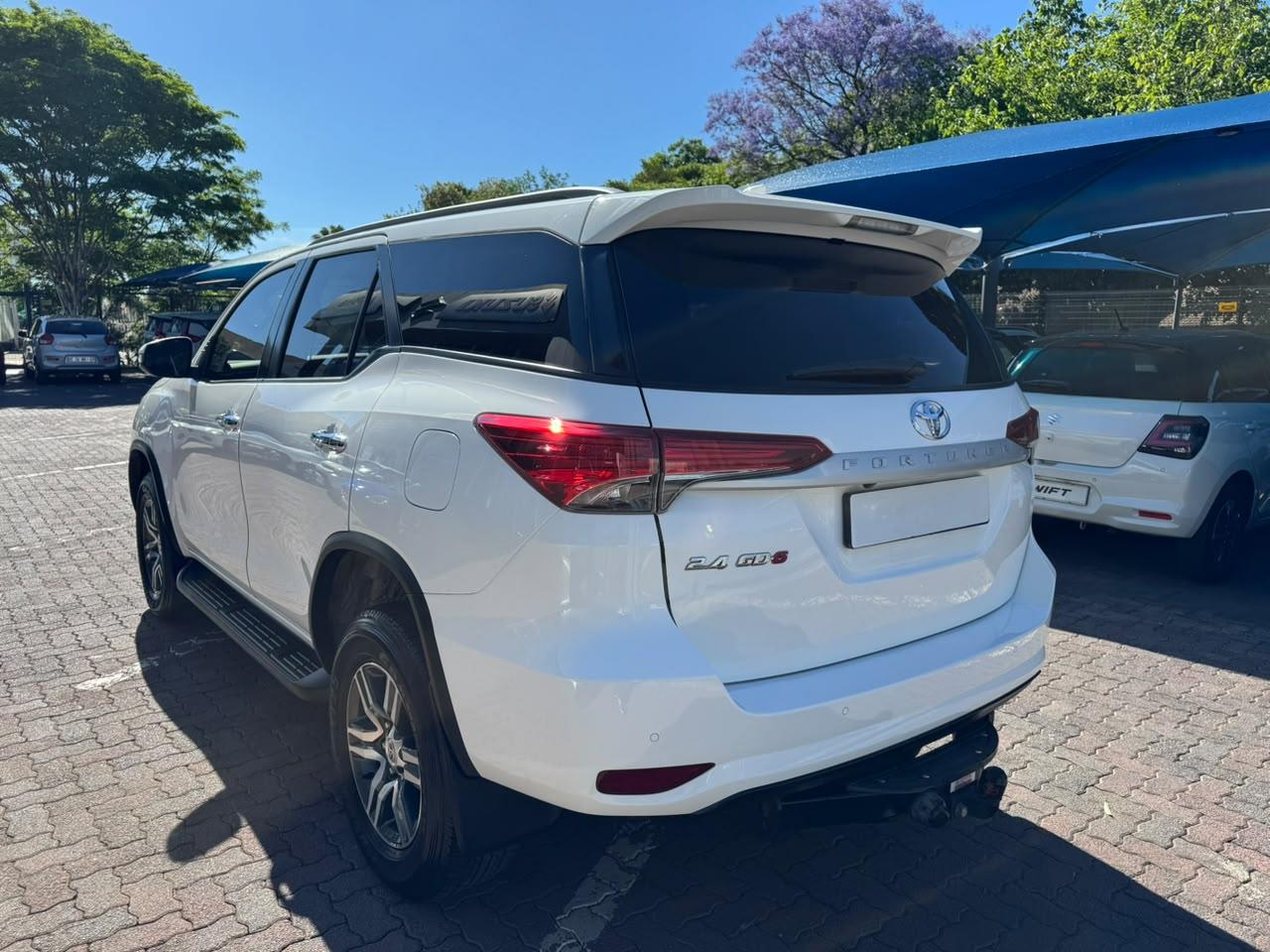 Toyota Fortuner 2.4GD-6 Suzuki Rivonia