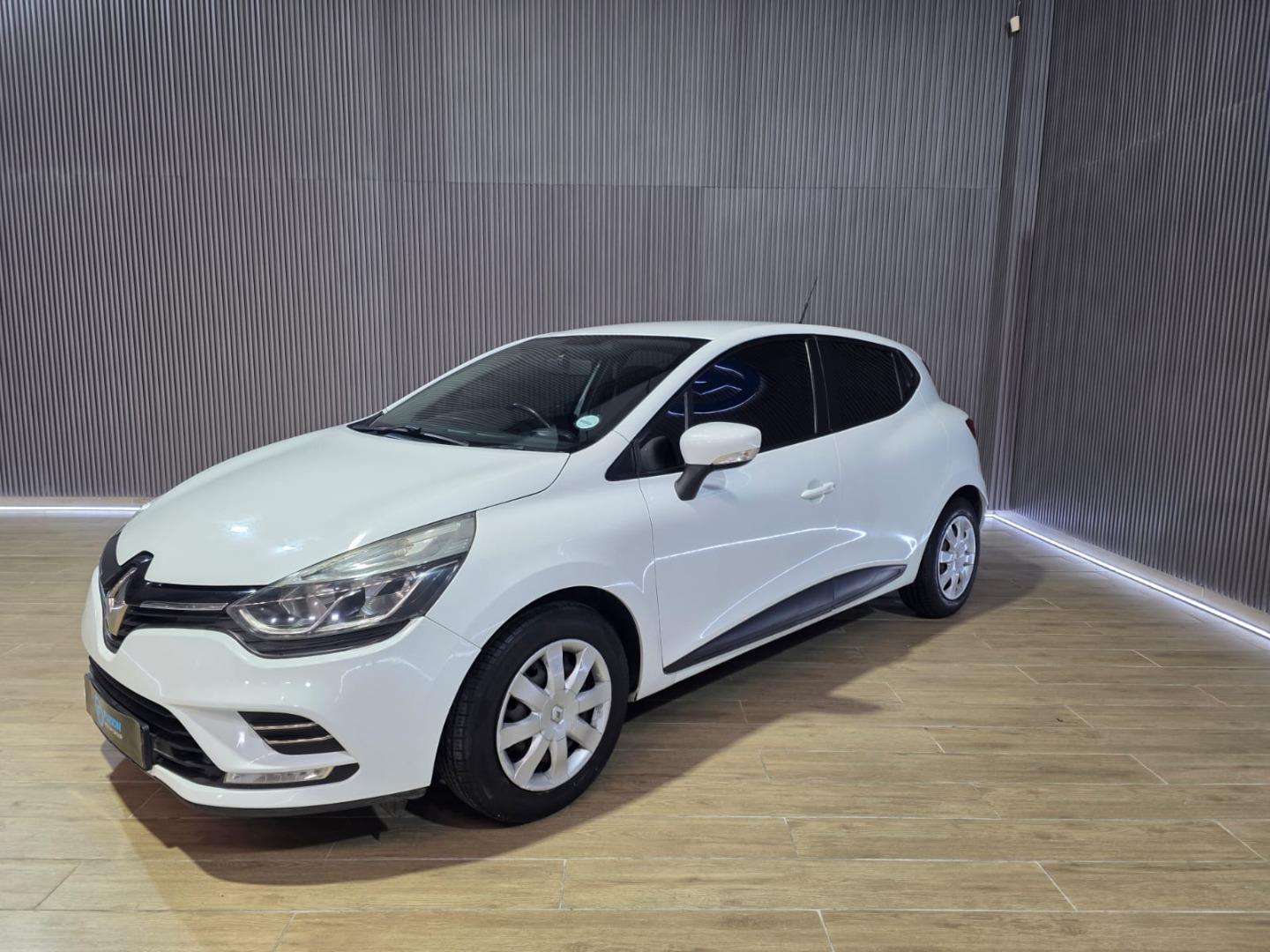Renault Clio 66kW Turbo Authentique Fuzion Pre-owned Malmesbury