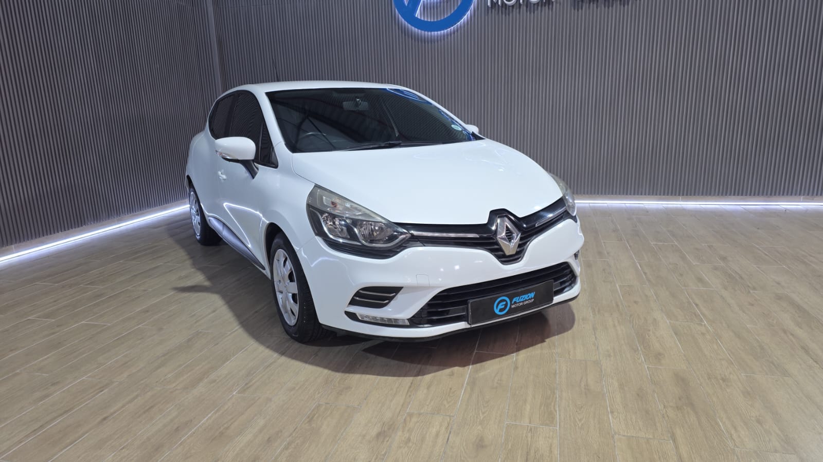 Renault Clio 66kW Turbo Authentique Fuzion Pre-owned Malmesbury