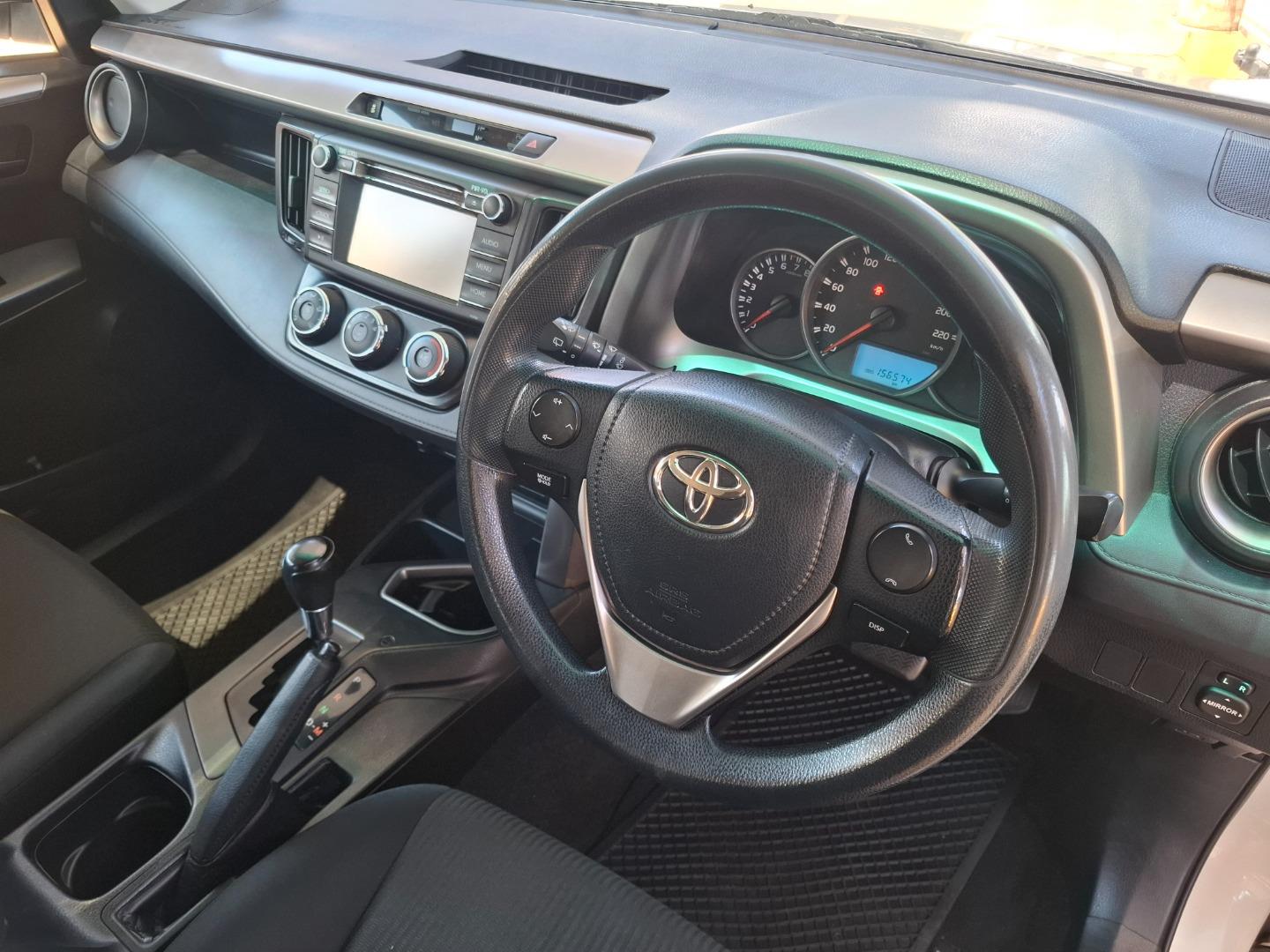 Toyota RAV4 2.0 GX Auto Magalies Auto