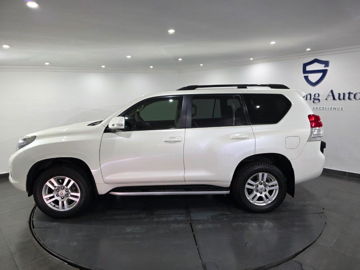 Toyota Land Cruiser Prado 4.0 VX Sterling Auto