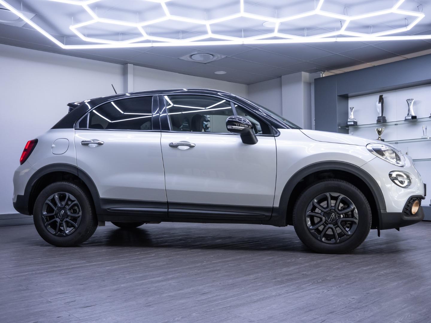 Fiat 500X 1.4T Connect Arnold Chatz Cars