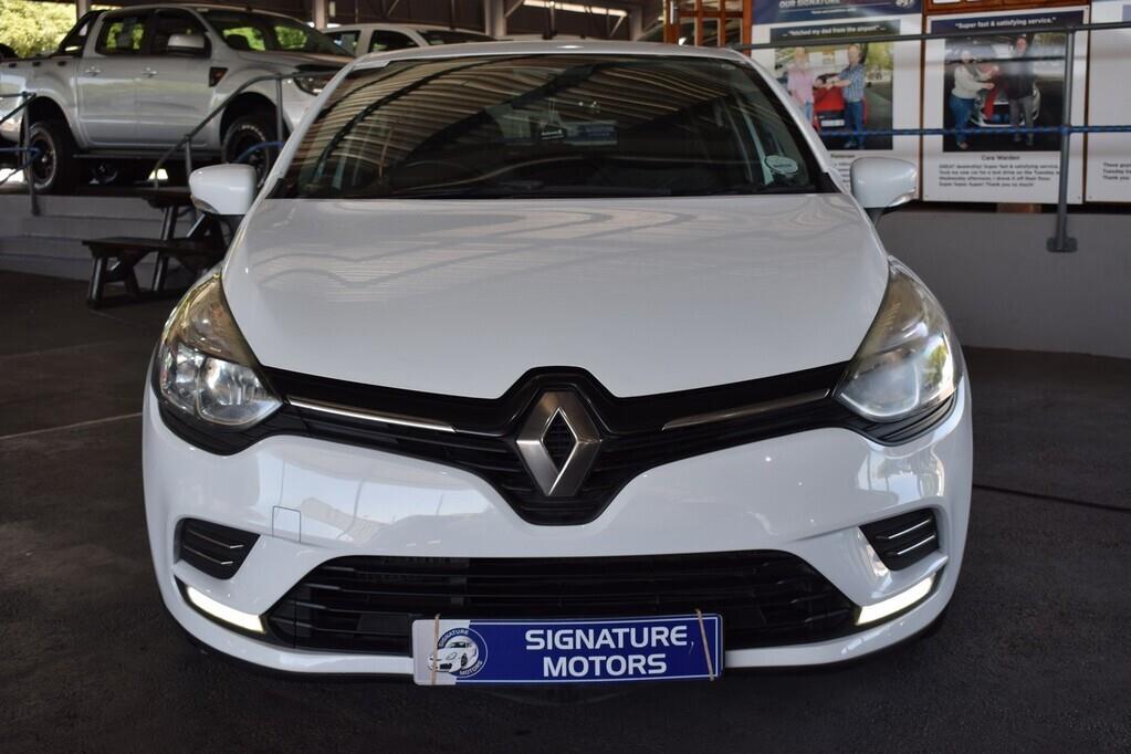 Renault Clio 66kW Turbo Authentique Signature Motors
