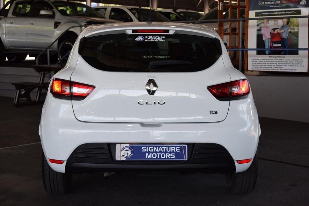 Renault Clio 66kW Turbo Authentique Signature Motors