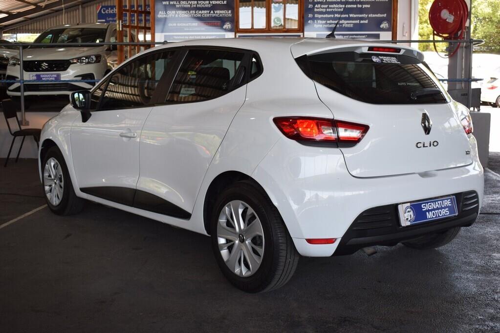 Renault Clio 66kW Turbo Authentique Signature Motors