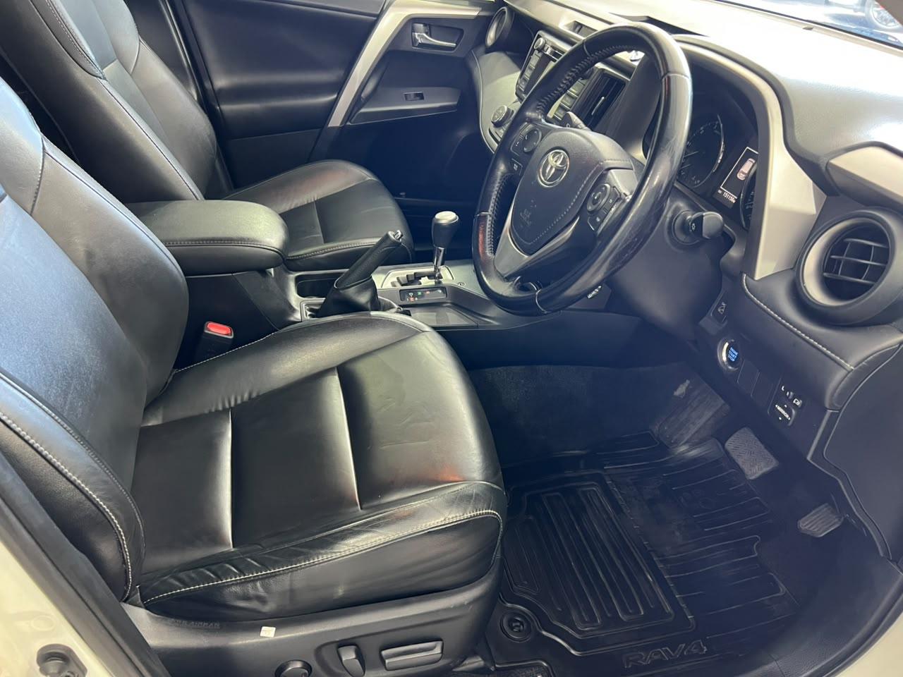 Toyota RAV4 2.2D-4D AWD VX Anglo Auto