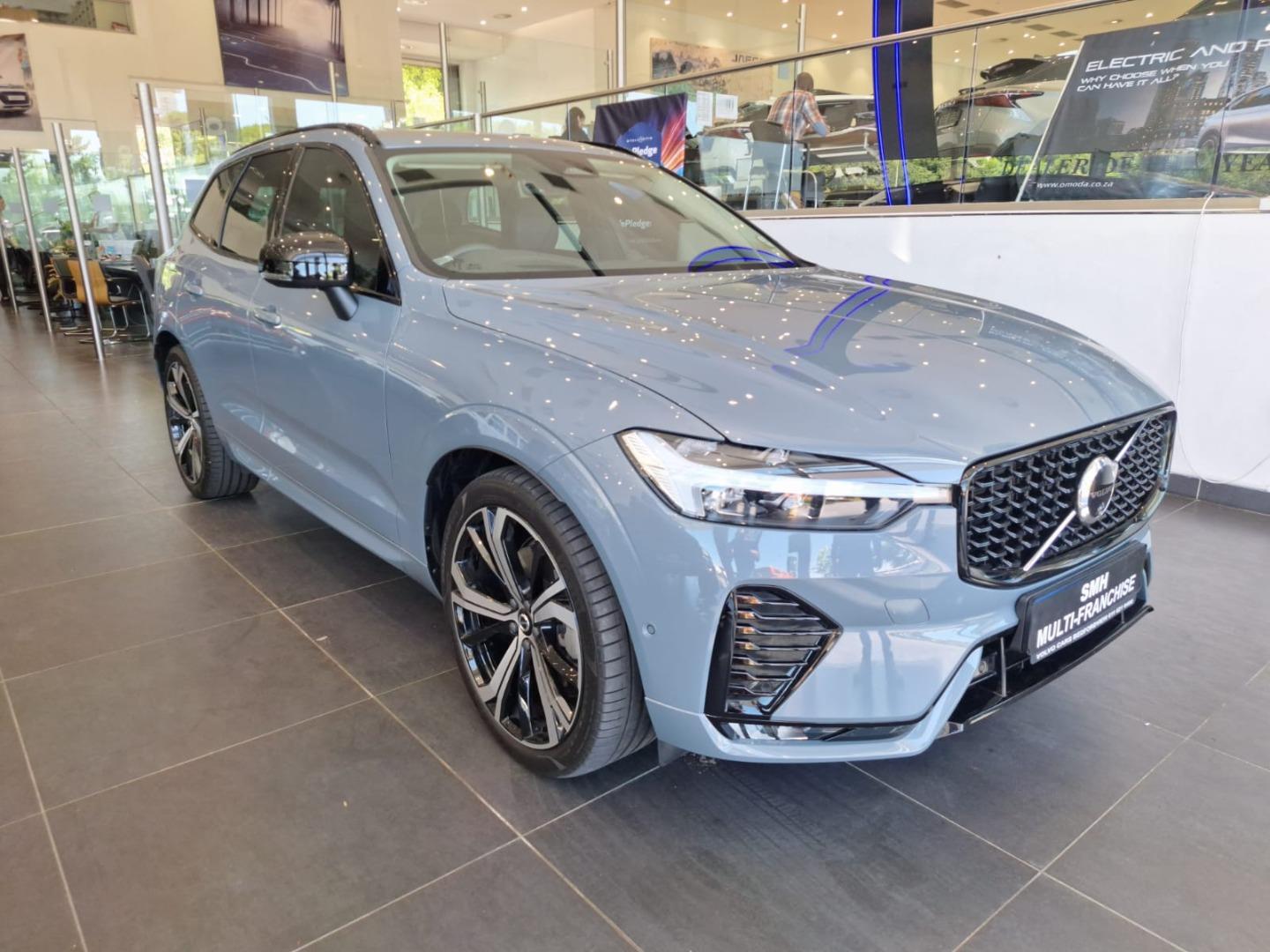 Volvo XC60 B5 AWD Ultimate Dark SMH Jeep | Omoda | Jaecoo| Peugeot | Citroen| Alfa | ICAUR