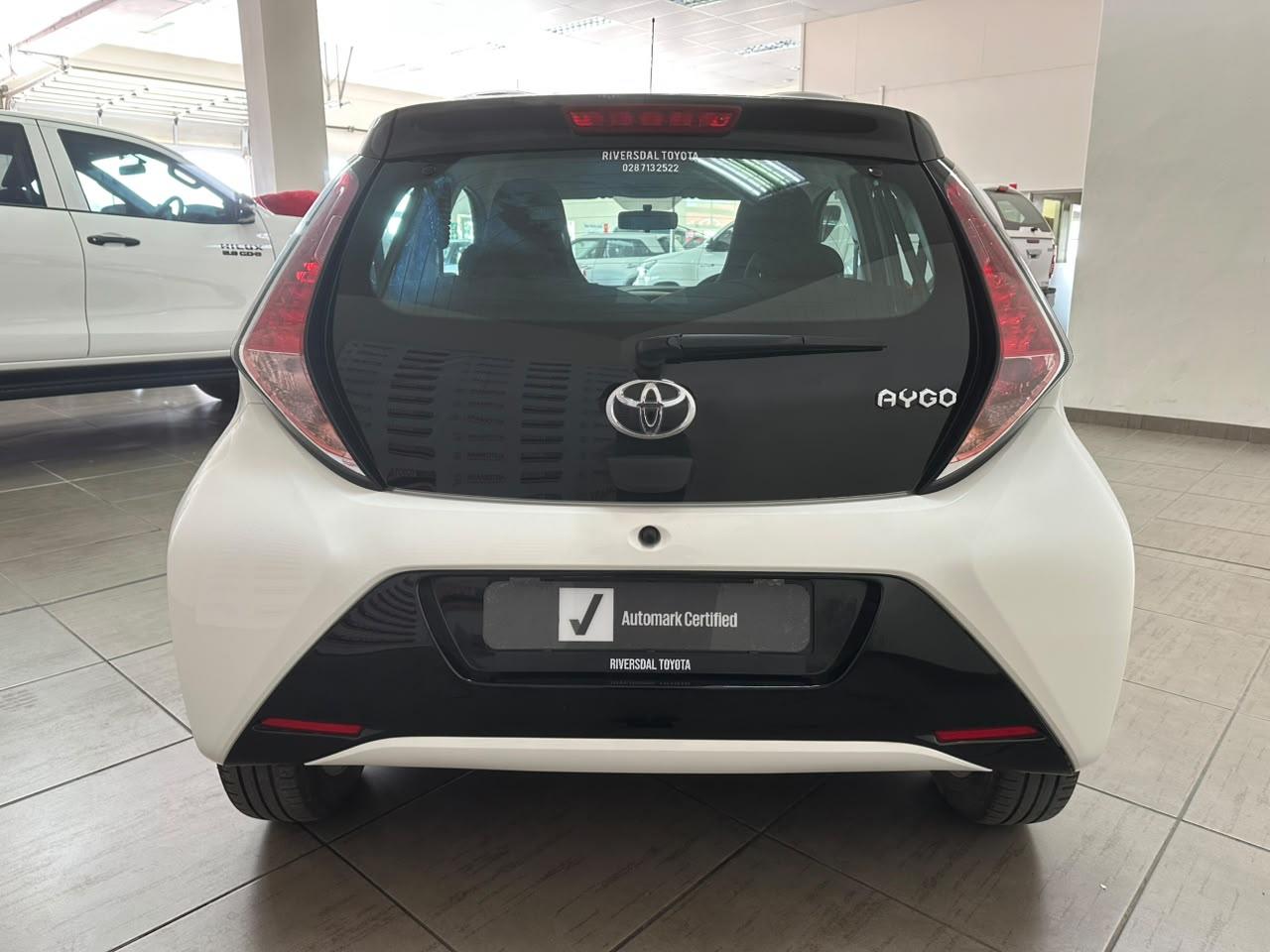 Toyota Aygo 1.0 X-Play Riversdal Toyota