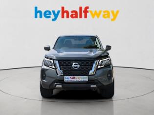 Nissan Navara 2.3D Double Cab 4x4 LE Auto for sale in Bellville - ID ...
