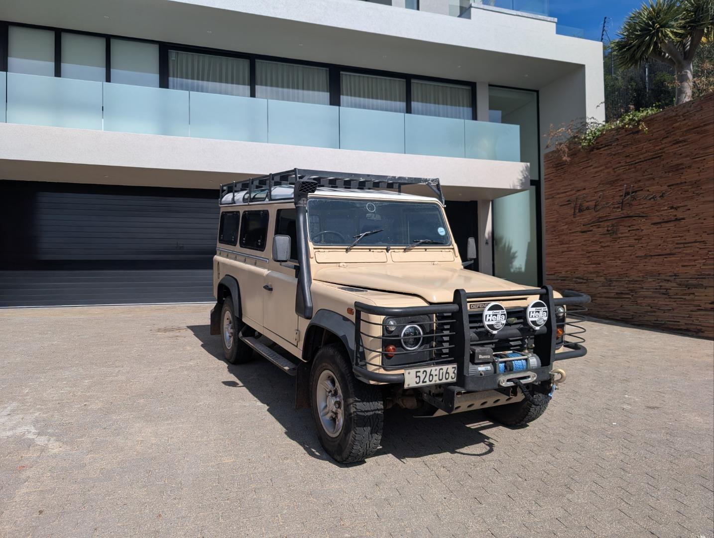 Land Rover Defender 110 TDi Station Wagon
