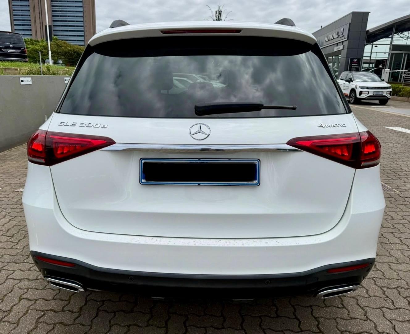 Mercedes-Benz GLE GLE300d 4Matic AMG Line Mst Auto