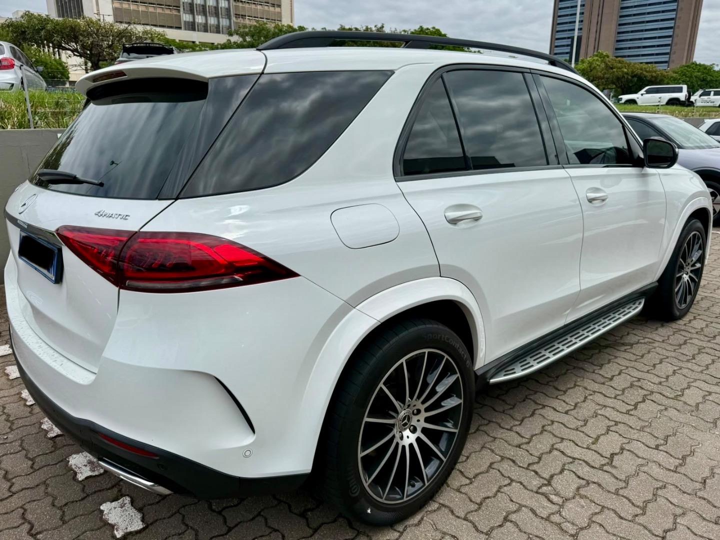 Mercedes-Benz GLE GLE300d 4Matic AMG Line Mst Auto