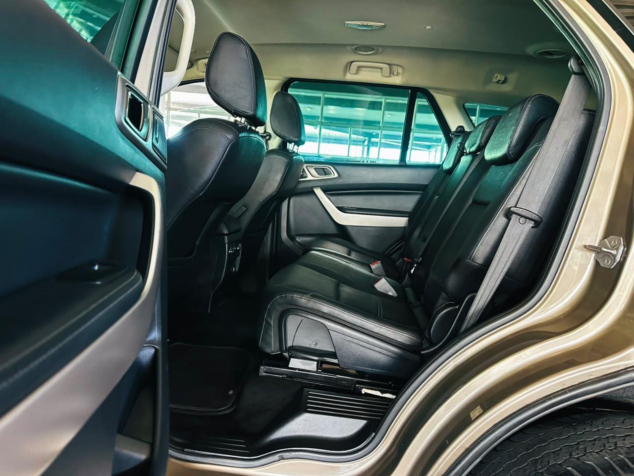 Ford Everest 2.0Bi-Turbo XLT Mercedes-Benz Cape Town Century City