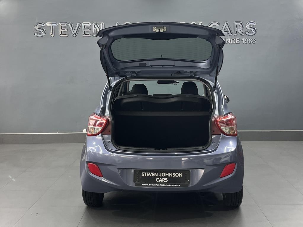 Hyundai Grand i10 1.25 Motion Steven Johnson Cars
