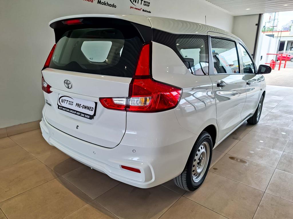 Toyota Rumion 1.5 S NTT Isuzu Makhado