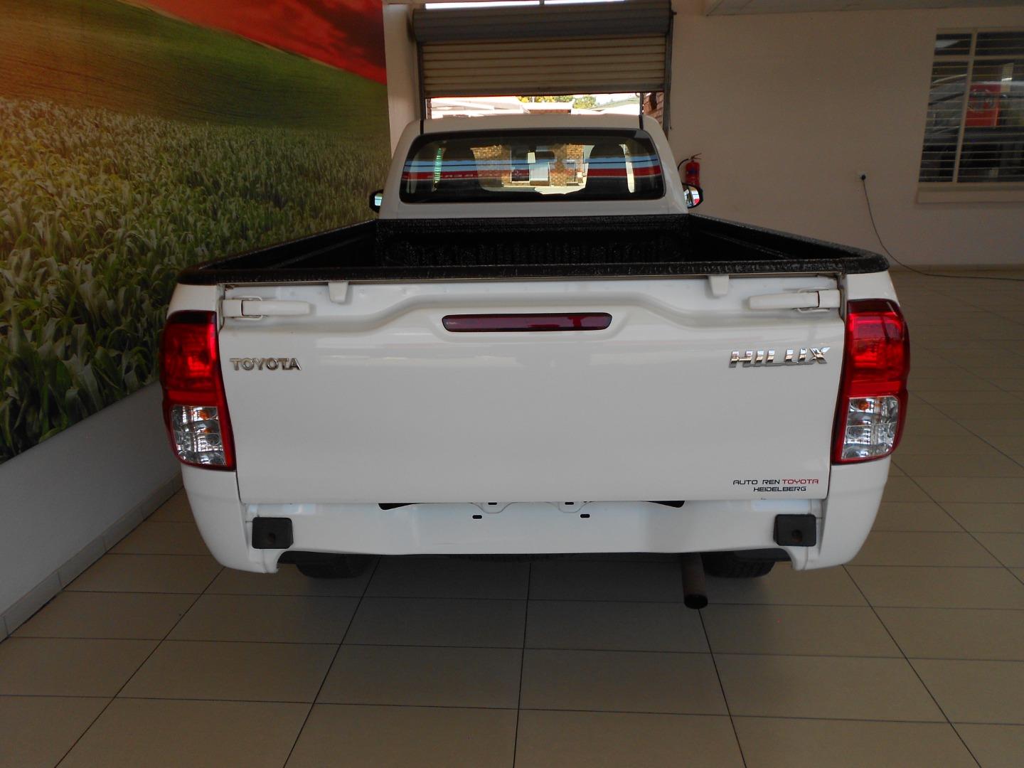 Toyota Hilux 2.4GD Single Cab S (Aircon) Auto-Ren Toyota Heidelberg