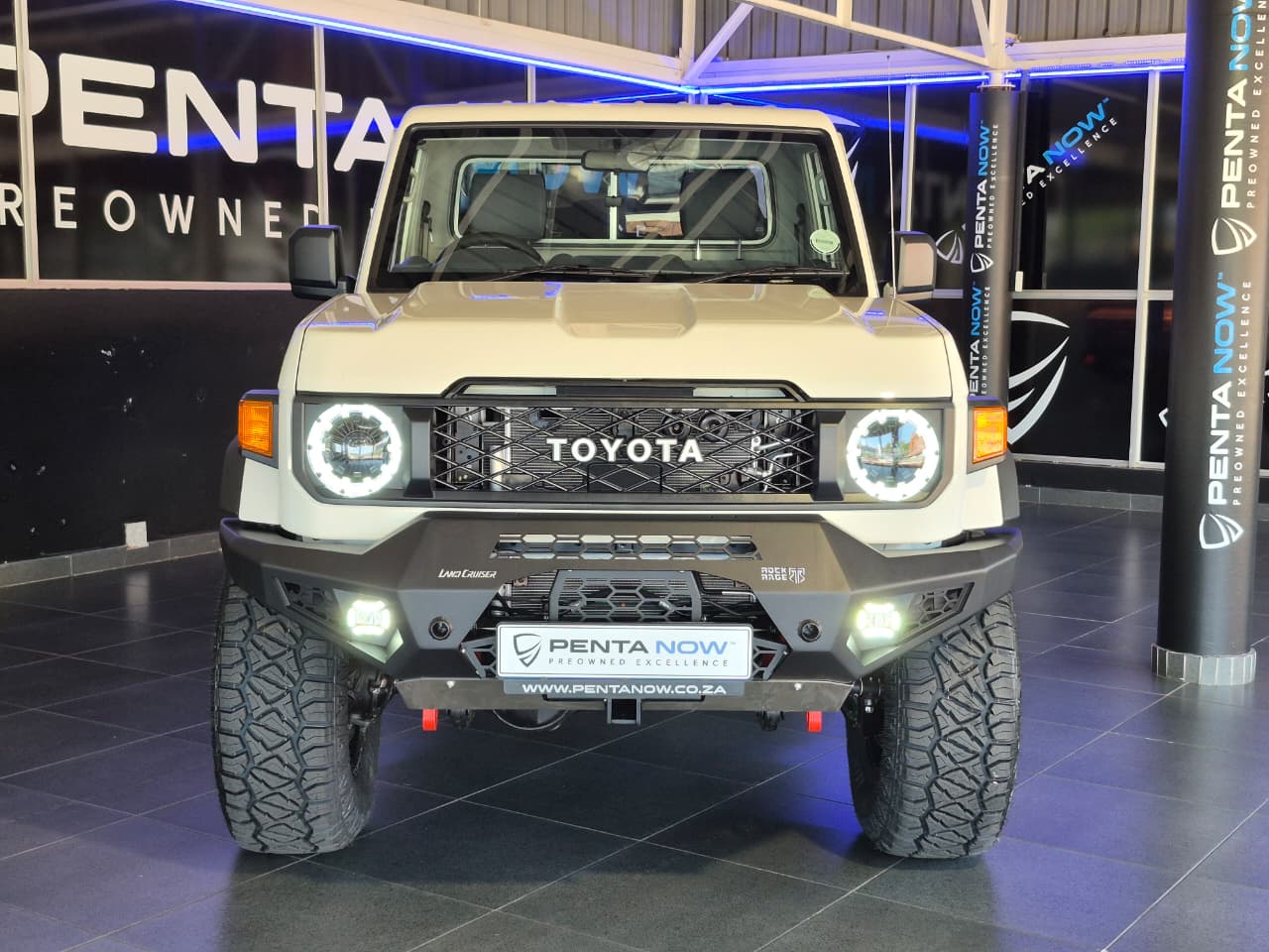 Toyota Land Cruiser 79 2.8GD-6 Single Cab Auto Penta Now Centurion