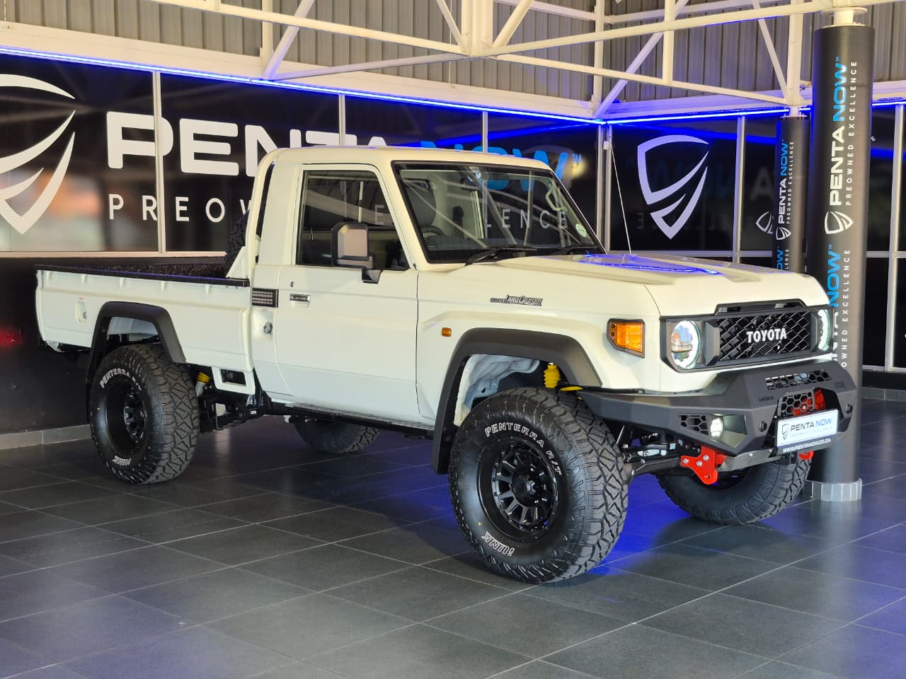 Toyota Land Cruiser 79 2.8GD-6 Single Cab Auto Penta Now Centurion