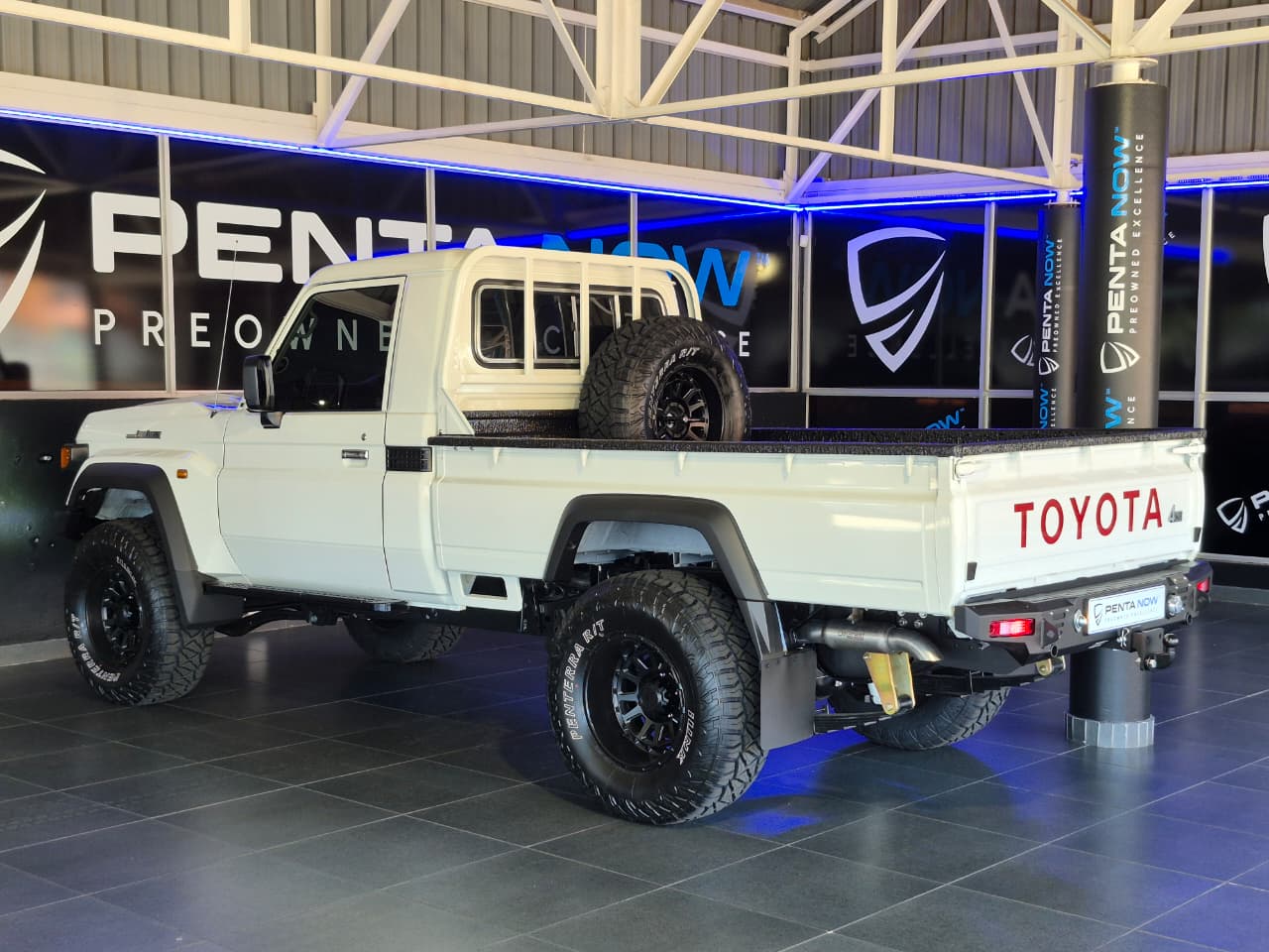 Toyota Land Cruiser 79 2.8GD-6 Single Cab Auto Penta Now Centurion