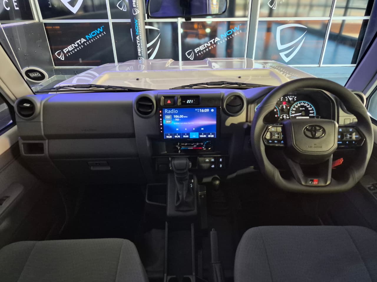 Toyota Land Cruiser 79 2.8GD-6 Single Cab Auto Penta Now Centurion