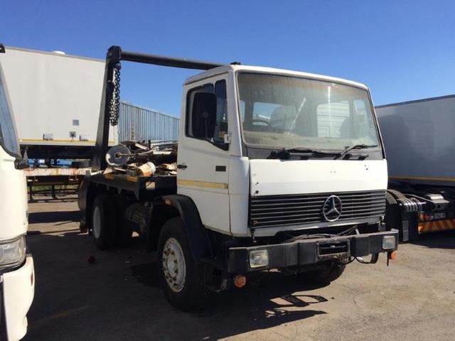 Mercedes-Benz 1617 AAG Motors