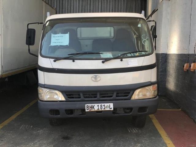 Toyota trucks for sale in South Africa - AutoTrader