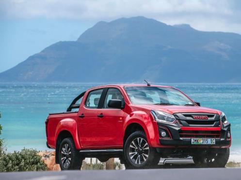 How to change wiper blades on a Isuzu D-Max (KB)