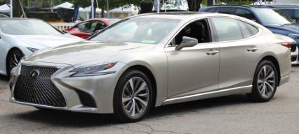 How to replace the car battery on a Lexus LS